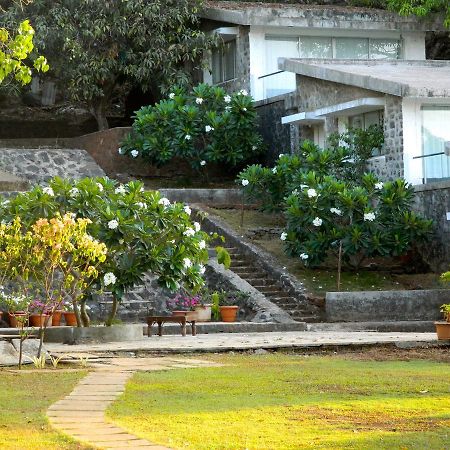 V Resorts Mahua Bagh Murud Nandgaon  Экстерьер фото